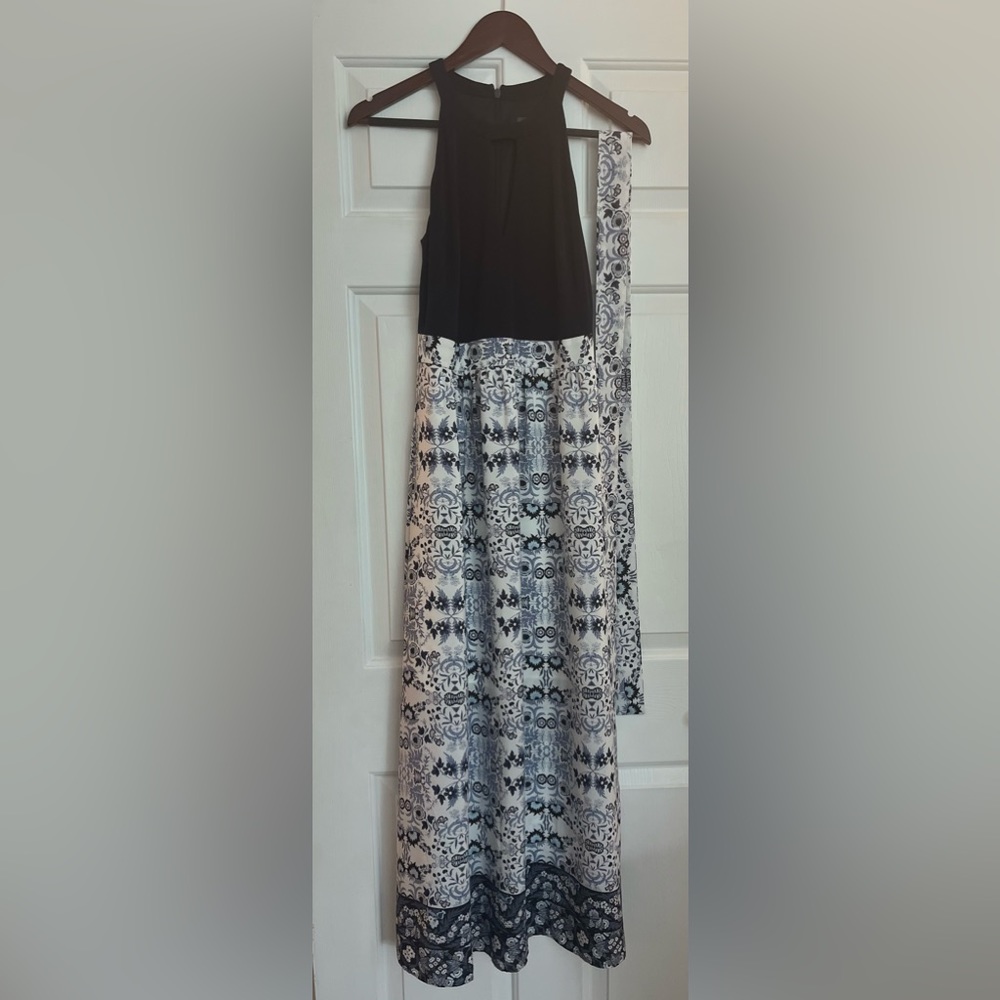 Vince Camuto, Size 2